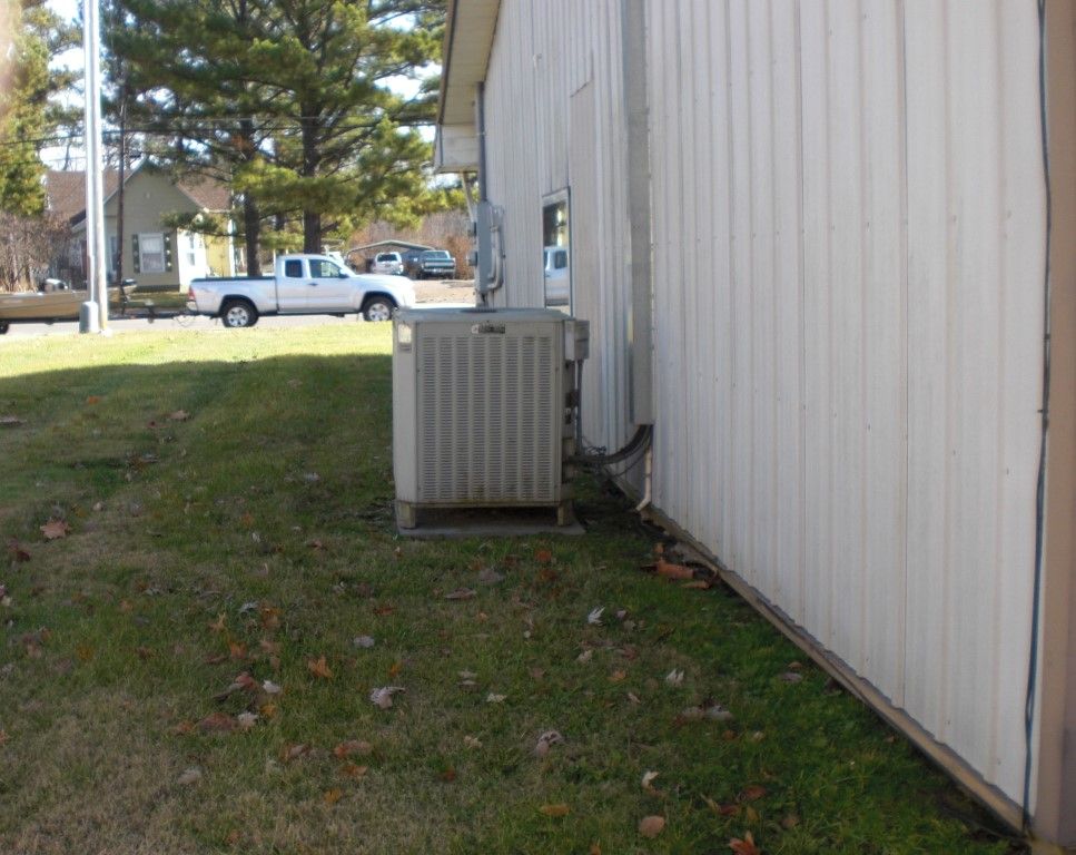 207 S Pershing St, Energy, IL 62933